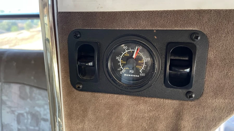 2000 Dodge Ram Van - Image 10 of 20