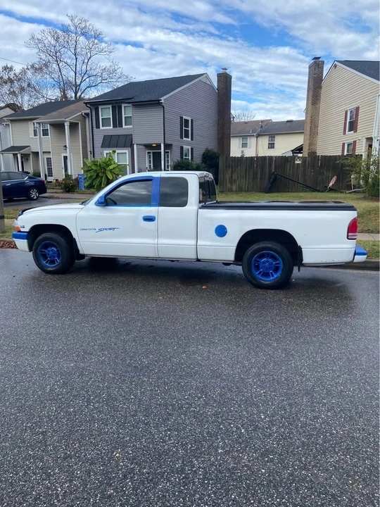 2000 Dodge Dakota 2nd Gen - Image 3 of 3