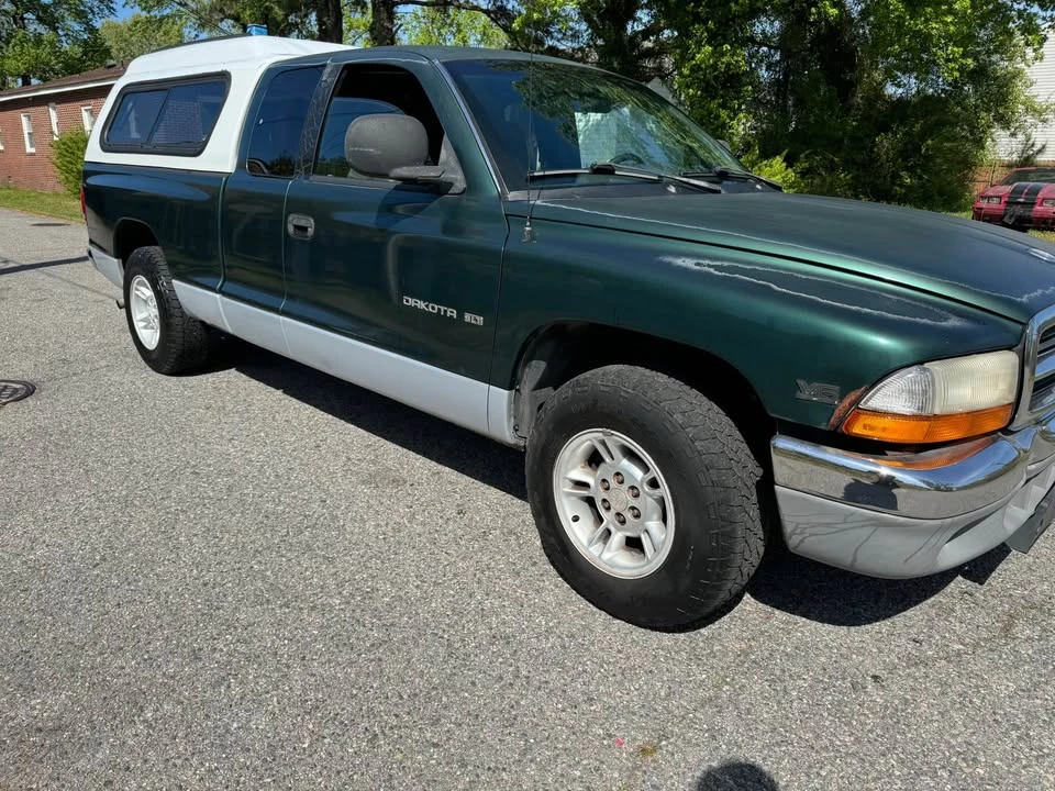 2000 Dodge Dakota 2nd Gen - Image 2 of 7