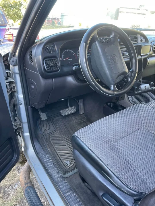 2000 Dodge Ram 2nd Gen - Image 6 of 12