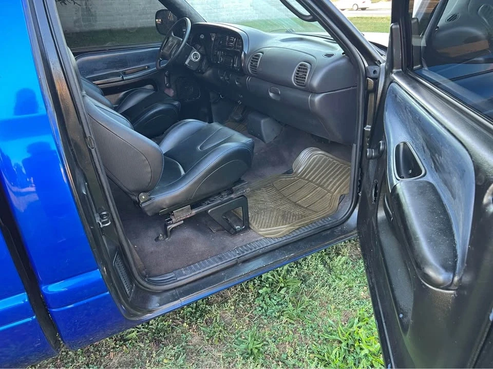 2000 Dodge Ram 2nd Gen - Image 6 of 11