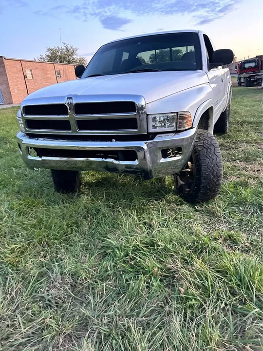 2000 Dodge Ram 2nd Gen - Image 13 of 16