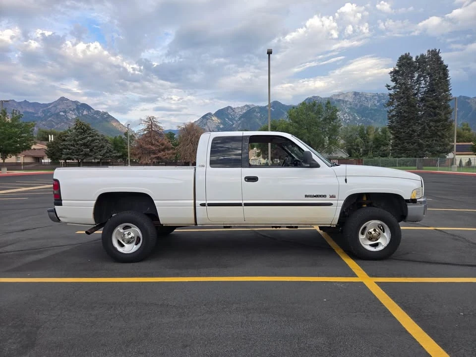 2000 Dodge Ram 2nd Gen - Image 2 of 10