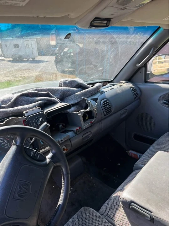 2000 Dodge Ram 2nd Gen - Image 6 of 9