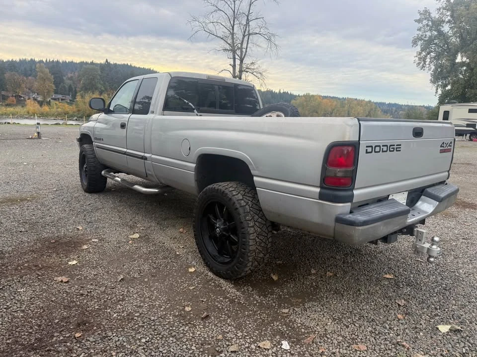 2000 Dodge Ram 2nd Gen - Image 2 of 9