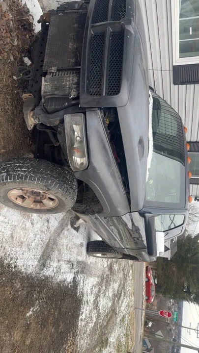 2000 Dodge Ram 2nd Gen - Image 2 of 3