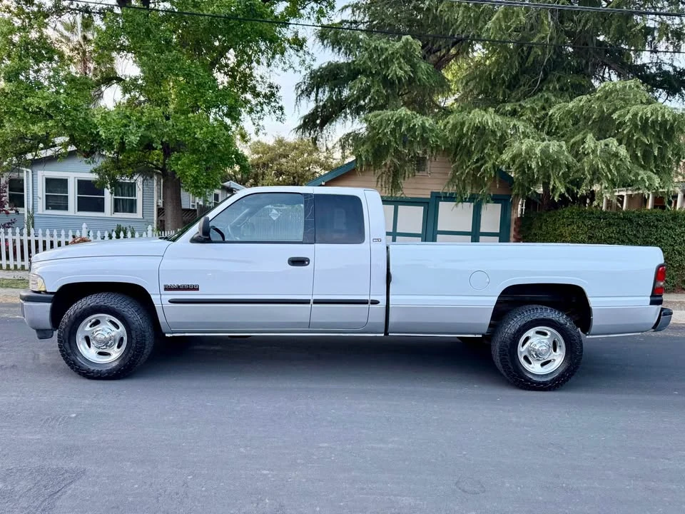 2000 Dodge Ram 2nd Gen - Image 2 of 20