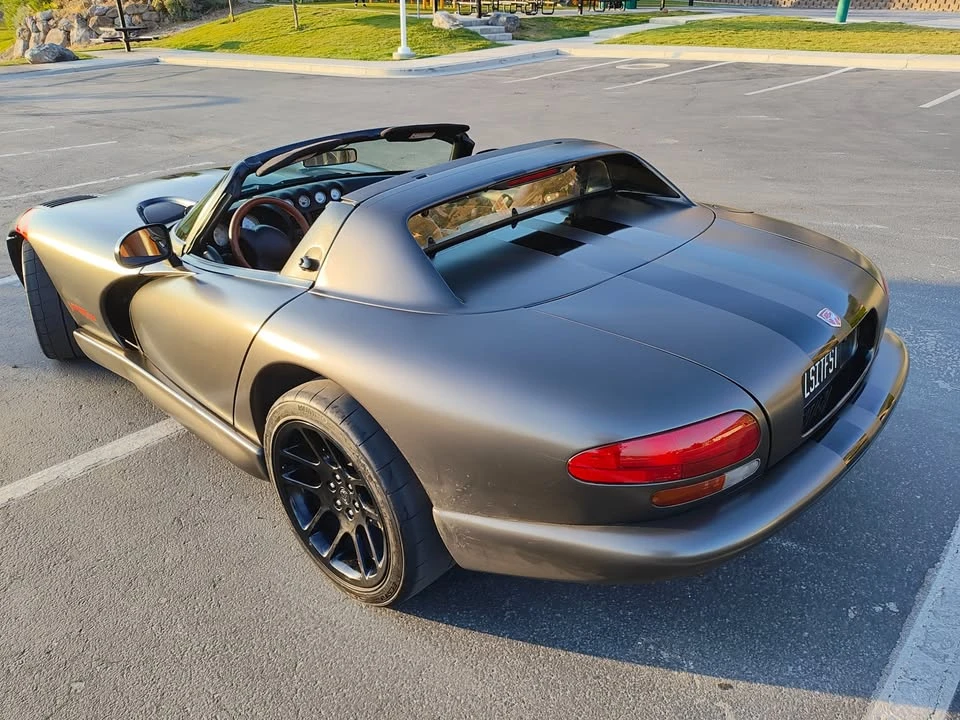2000 Dodge Viper 2nd Gen - Image 3 of 19