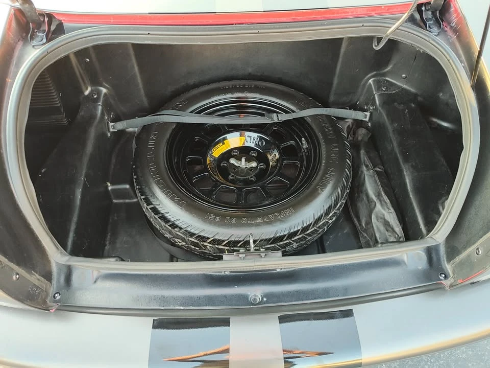 2000 Dodge Viper 2nd Gen - Image 13 of 19