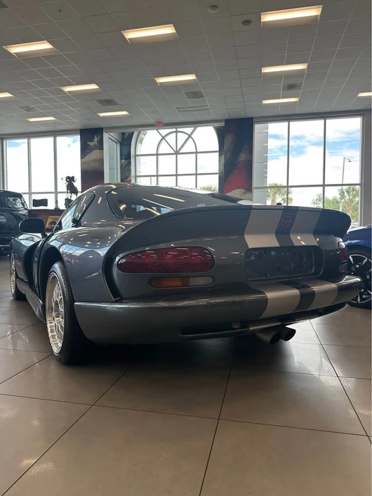 2000 Dodge Viper GTS 2nd Gen - Image 5 of 12