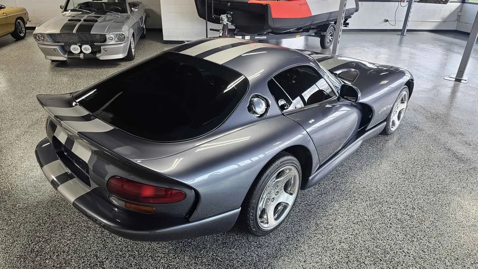 2000 Dodge Viper GTS 2nd Gen - Image 6 of 18