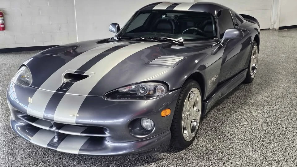 2000 Dodge Viper GTS 2nd Gen - Image 4 of 18