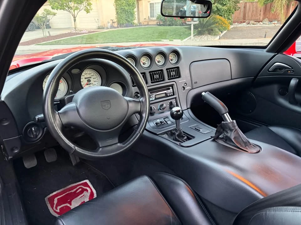 2000 Dodge Viper GTS 2nd Gen - Image 10 of 20