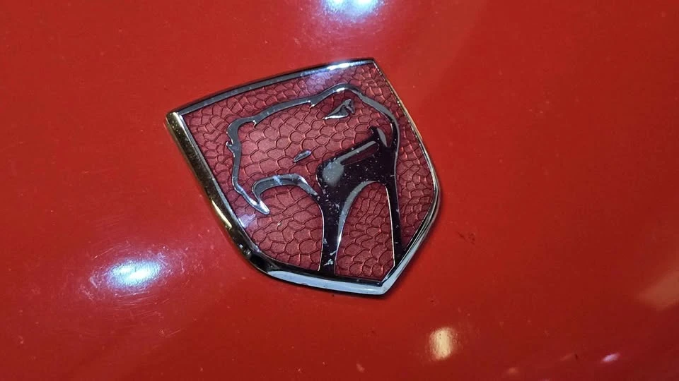 2000 Dodge Viper 2nd Gen - Image 3 of 8
