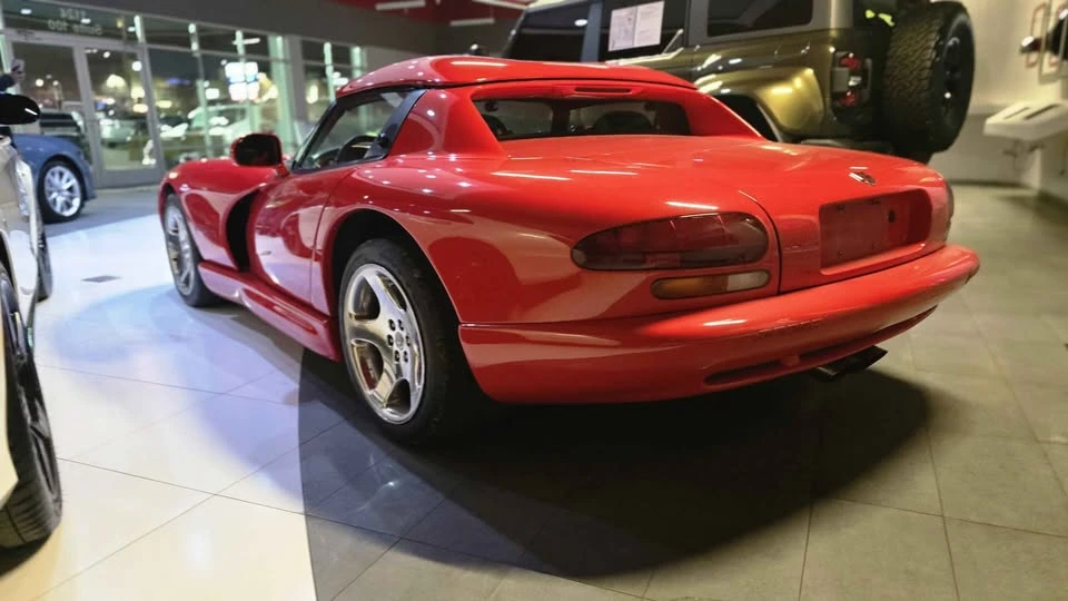 2000 Dodge Viper 2nd Gen - Image 5 of 8