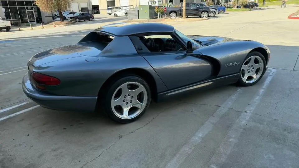 2000 Dodge Viper 2nd Gen - Image 3 of 5