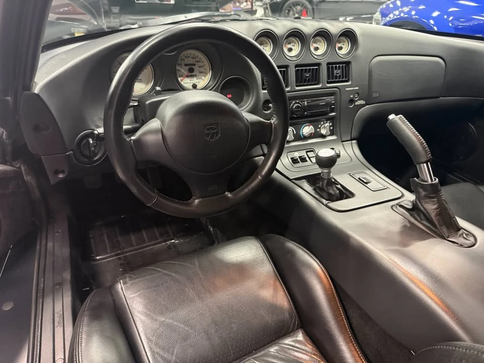 2000 Dodge Viper GTS 2nd Gen - Image 3 of 3