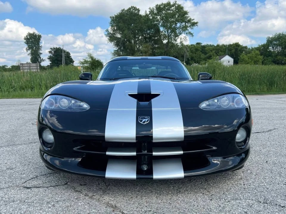 2000 Dodge Viper GTS 2nd Gen - Image 8 of 17