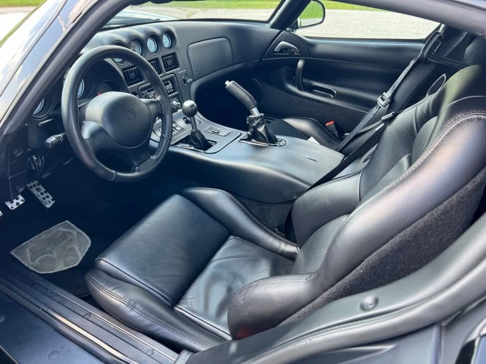 2000 Dodge Viper GTS 2nd Gen - Image 12 of 17