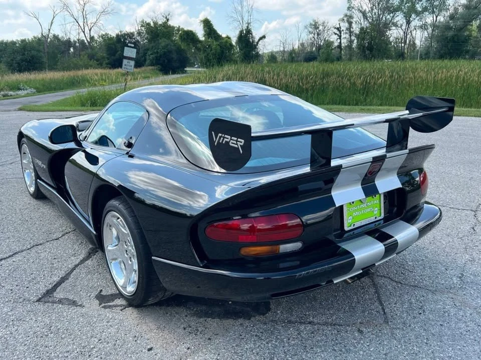 2000 Dodge Viper GTS 2nd Gen - Image 3 of 17