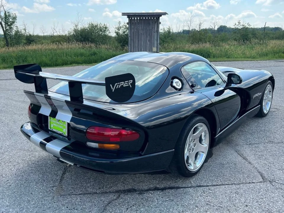 2000 Dodge Viper GTS 2nd Gen - Image 5 of 17
