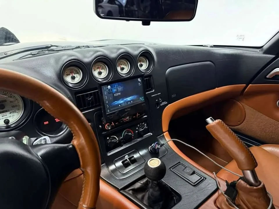 2000 Dodge Viper 2nd Gen - Image 12 of 20
