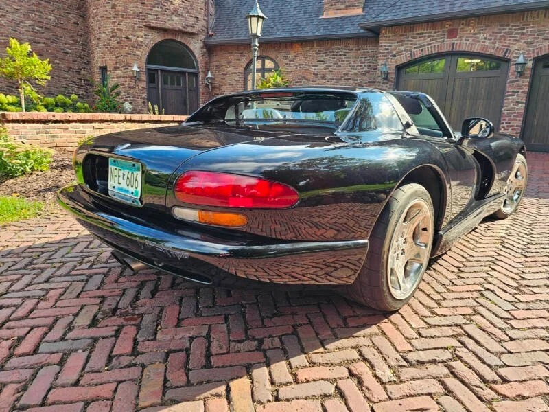 2000 Dodge Viper 2nd Gen - Image 3 of 19