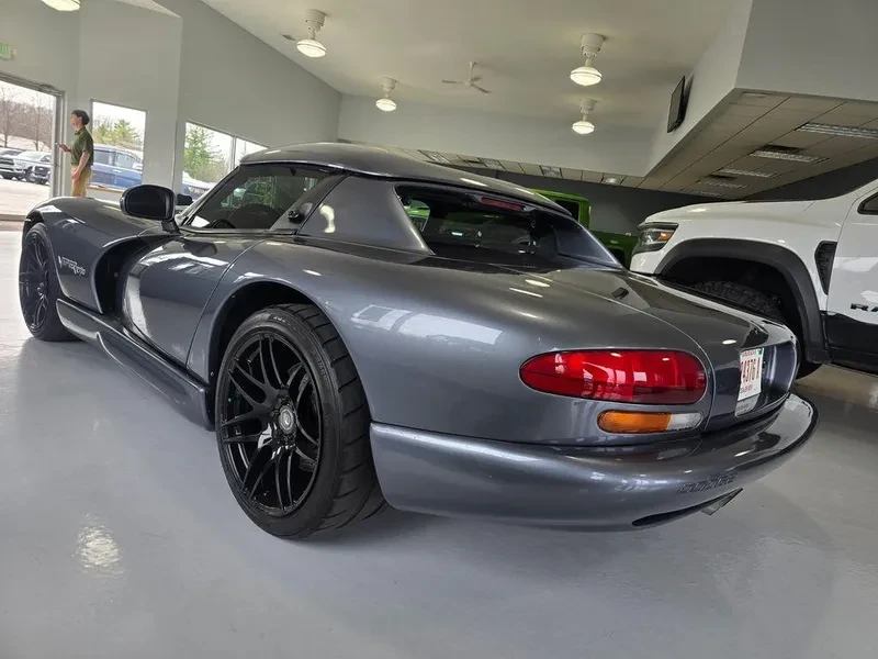 2000 Dodge Viper 2nd Gen - Image 4 of 13