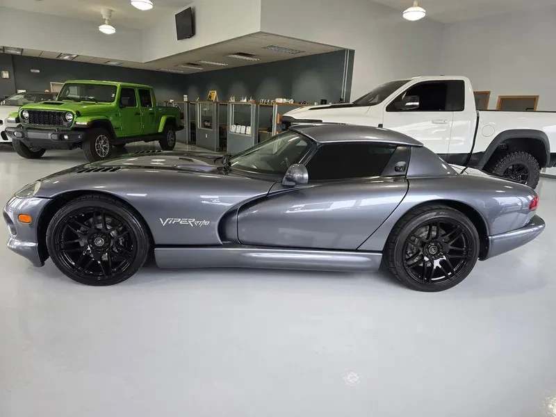 2000 Dodge Viper 2nd Gen - Image 3 of 13