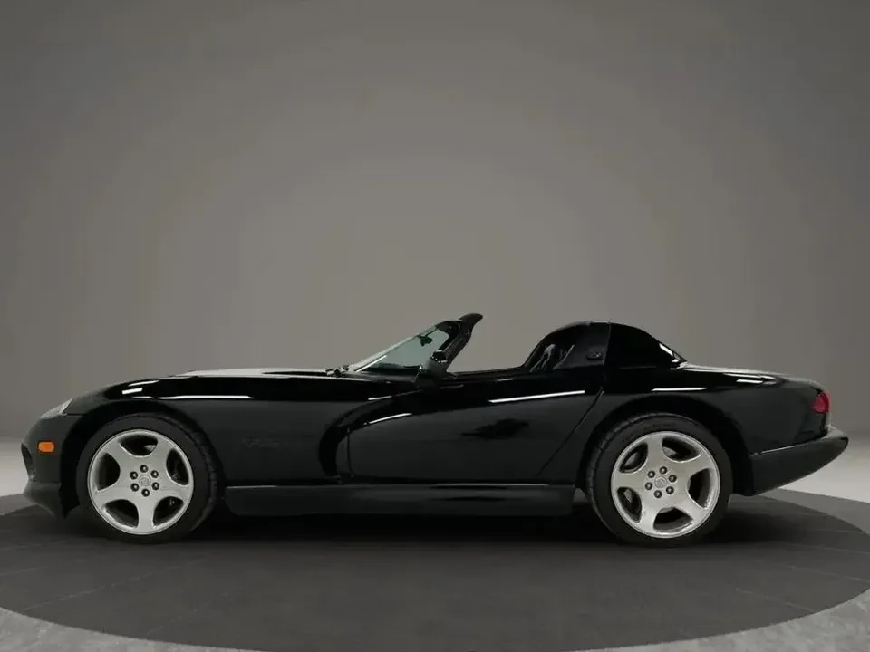 2000 Dodge Viper 2nd Gen - Image 2 of 18