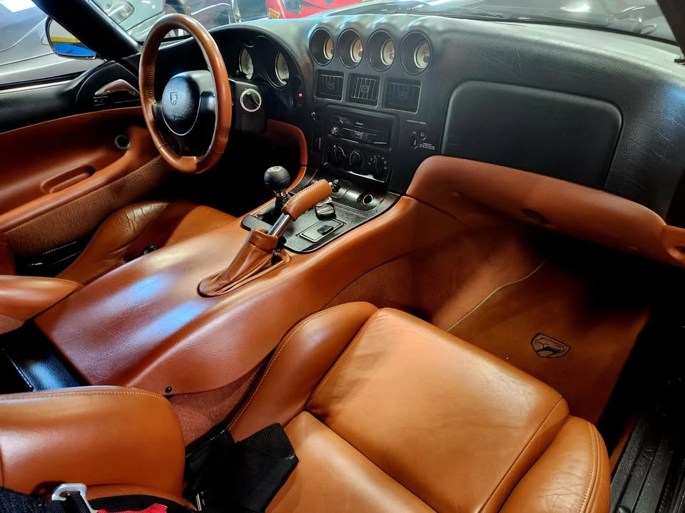 2000 Dodge Viper 2nd Gen - Image 17 of 17