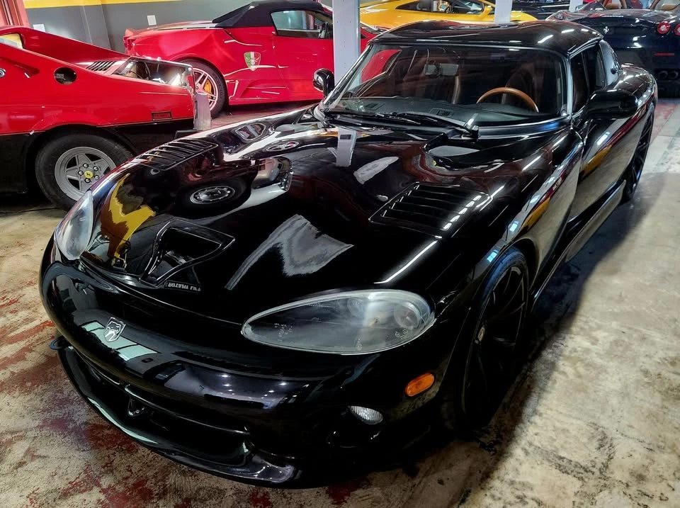 2000 Dodge Viper 2nd Gen - Image 4 of 17