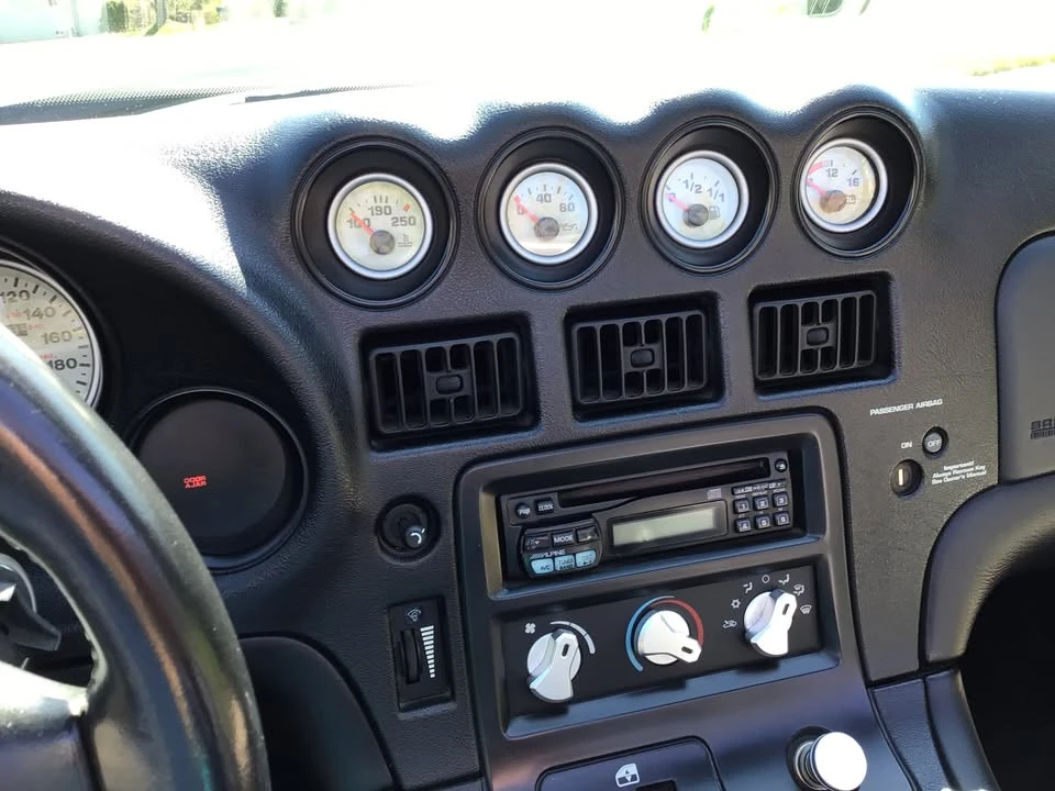 2000 Dodge Viper 2nd Gen - Image 4 of 5