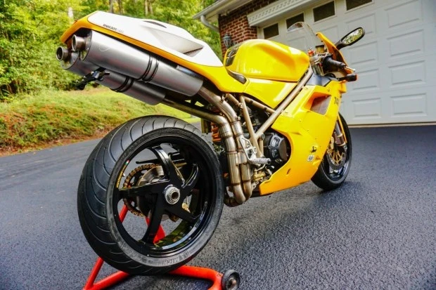 2000 Ducati 748 - Image 2 of 7