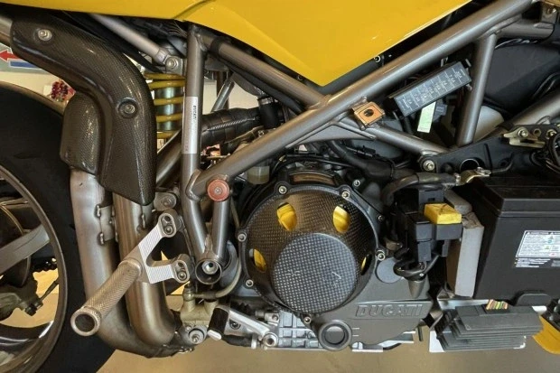 2000 Ducati 748 - Image 5 of 7