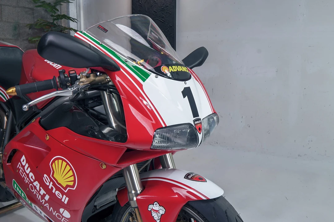 2000 Ducati 748 - Image 29 of 31