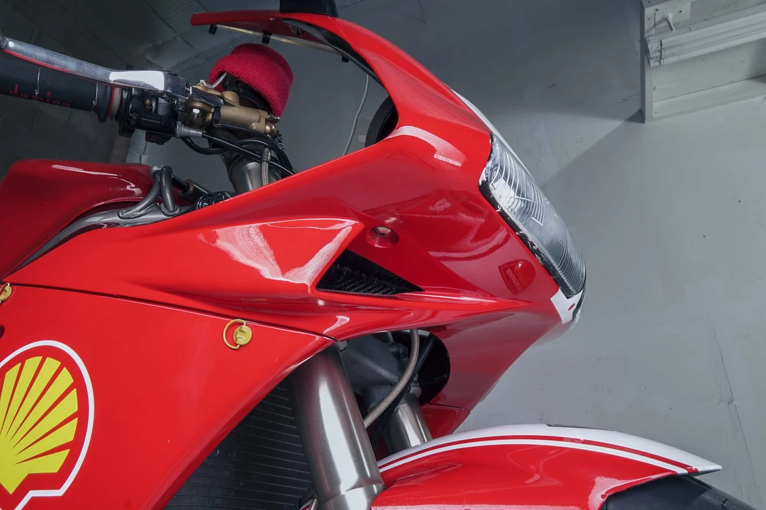 2000 Ducati 748 - Image 21 of 31