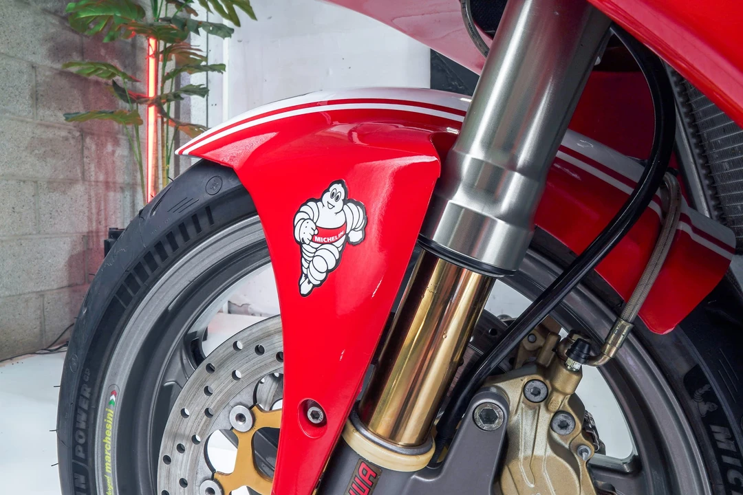2000 Ducati 748 - Image 23 of 31