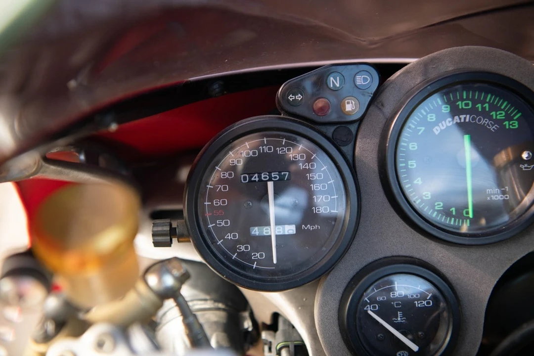 2000 Ducati 996 - Image 5 of 30