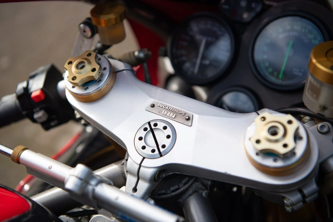 2000 Ducati 996 - Image 4 of 30
