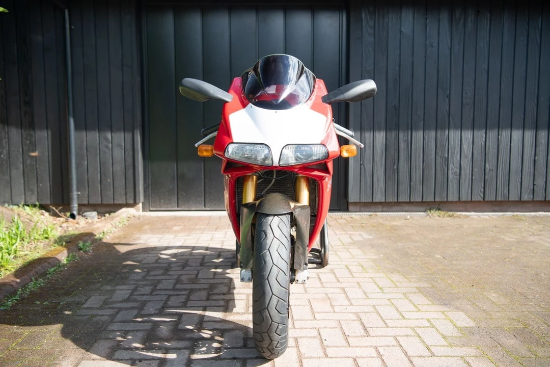 2000 Ducati 996 - Image 2 of 30