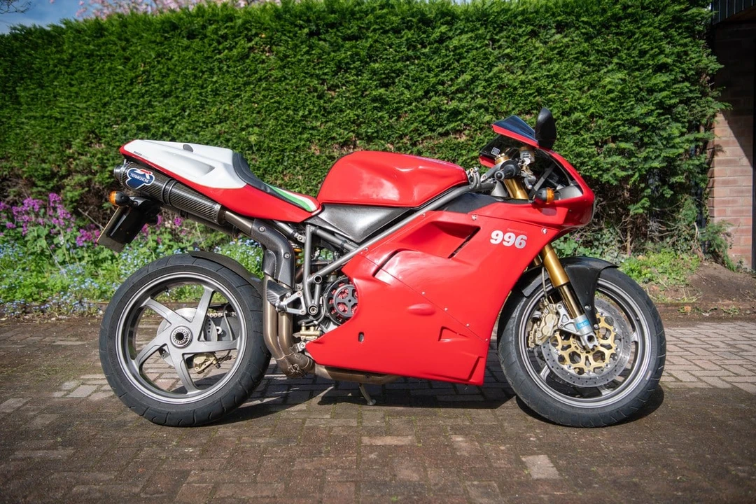 2000 Ducati 996 - Image 13 of 30