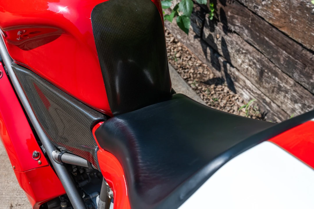 2000 Ducati 996 - Image 30 of 31