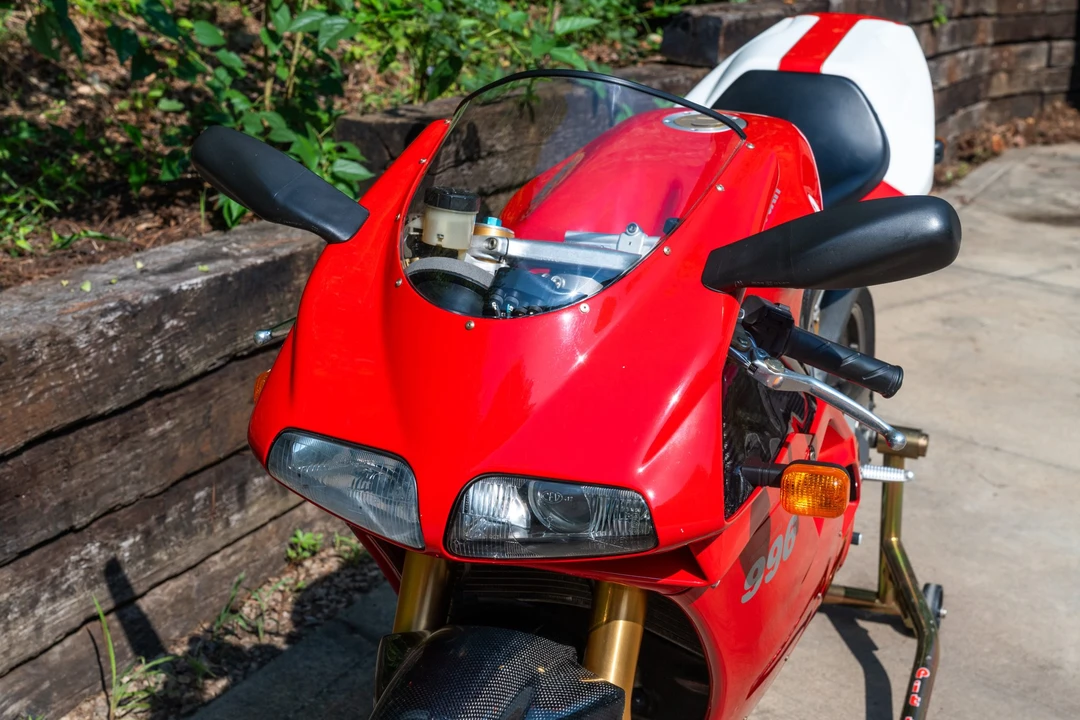 2000 Ducati 996 - Image 16 of 31