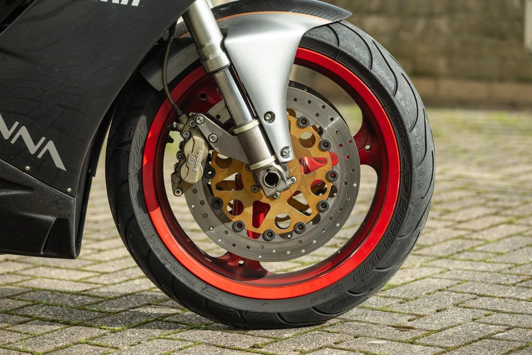 2000 Ducati 916 - Image 27 of 30