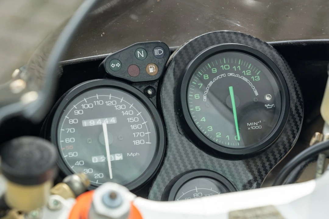 2000 Ducati 916 - Image 28 of 30