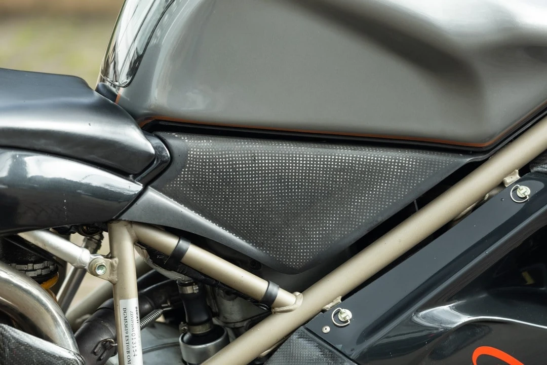 2000 Ducati 916 - Image 21 of 30