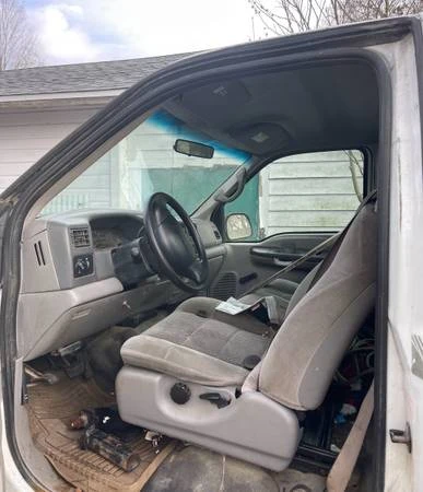 2000 Ford Super Duty 1st Gen - Image 8 of 10