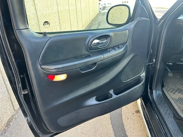 2000 Ford F-150 10th Gen - Image 7 of 14