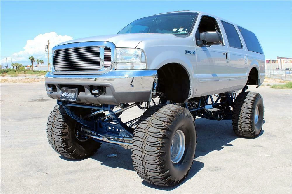 2000 Ford Excursion - Image 2 of 5